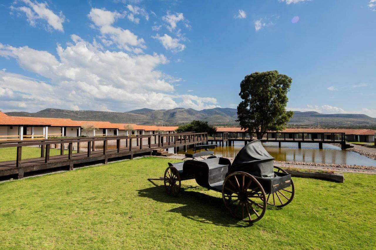 Hacienda Los Picachos Alcocer Exterior foto